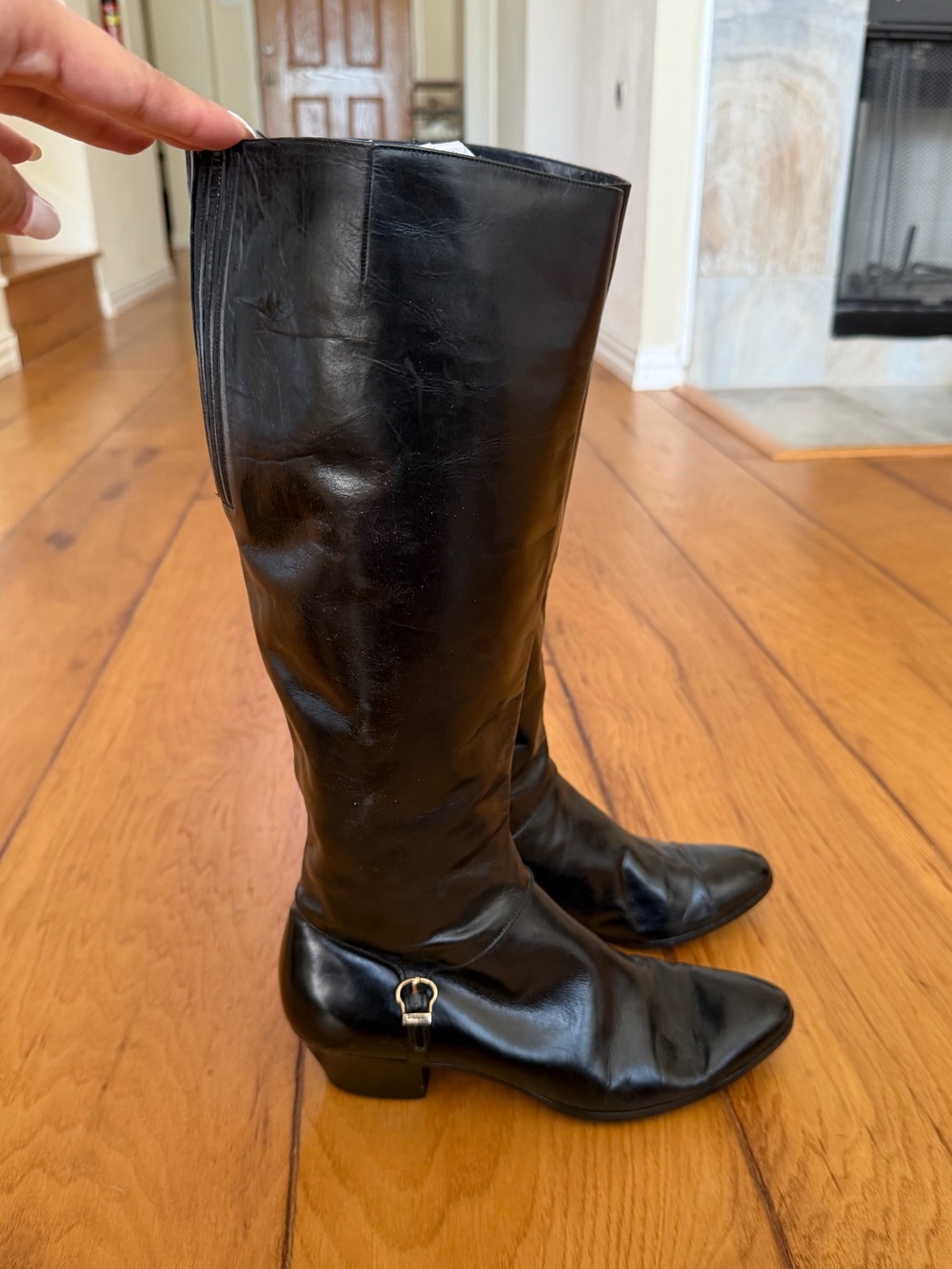 Salvatore Ferragamo Boots size 7